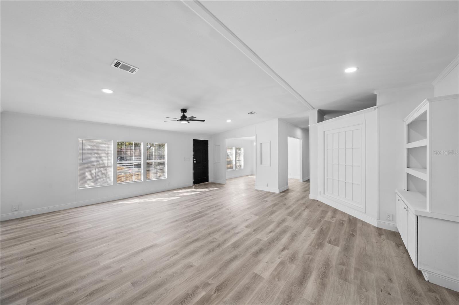 Image 36 of 57 For 27846 Pelican Isle Drive