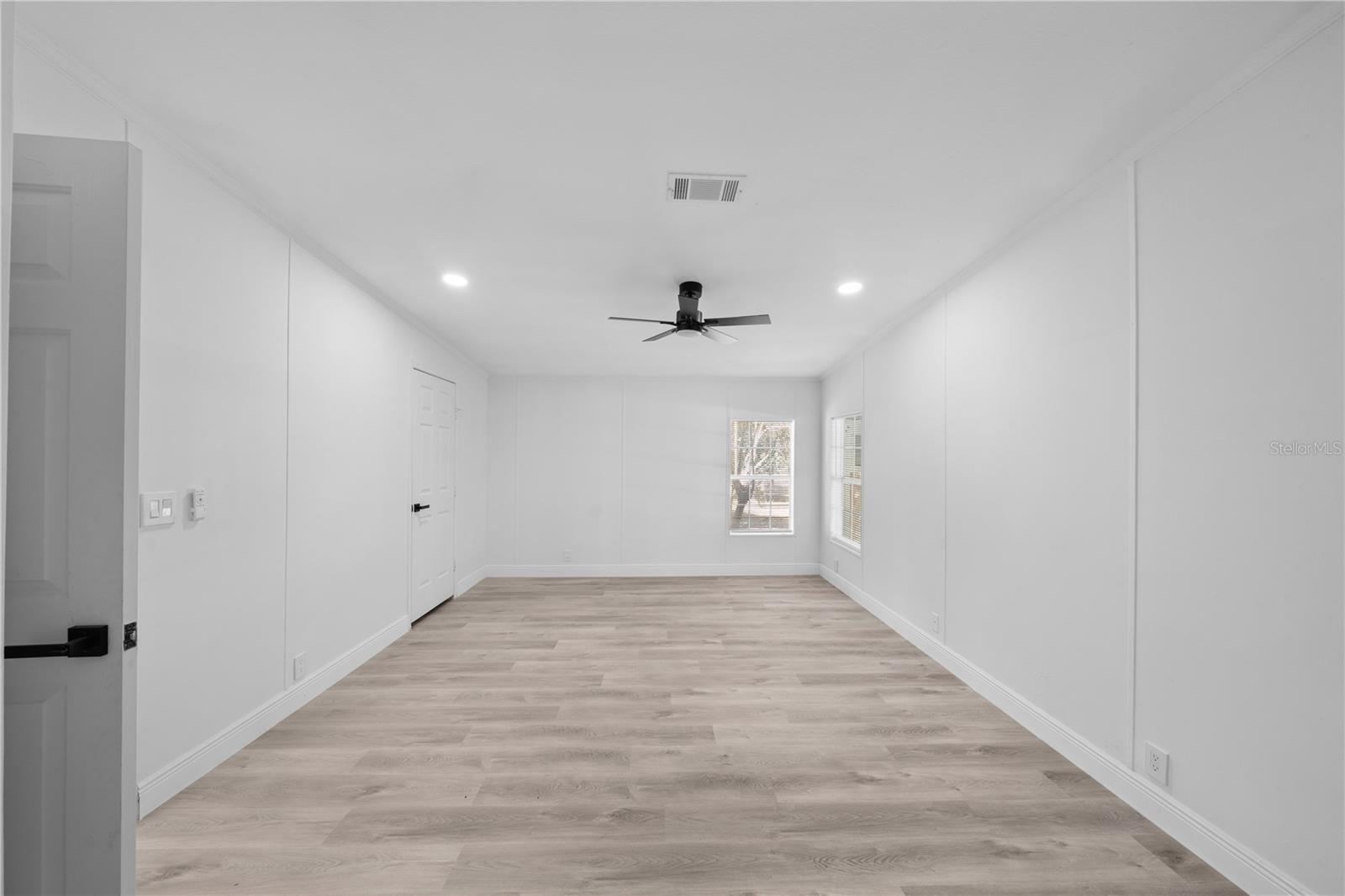 Image 44 of 57 For 27846 Pelican Isle Drive