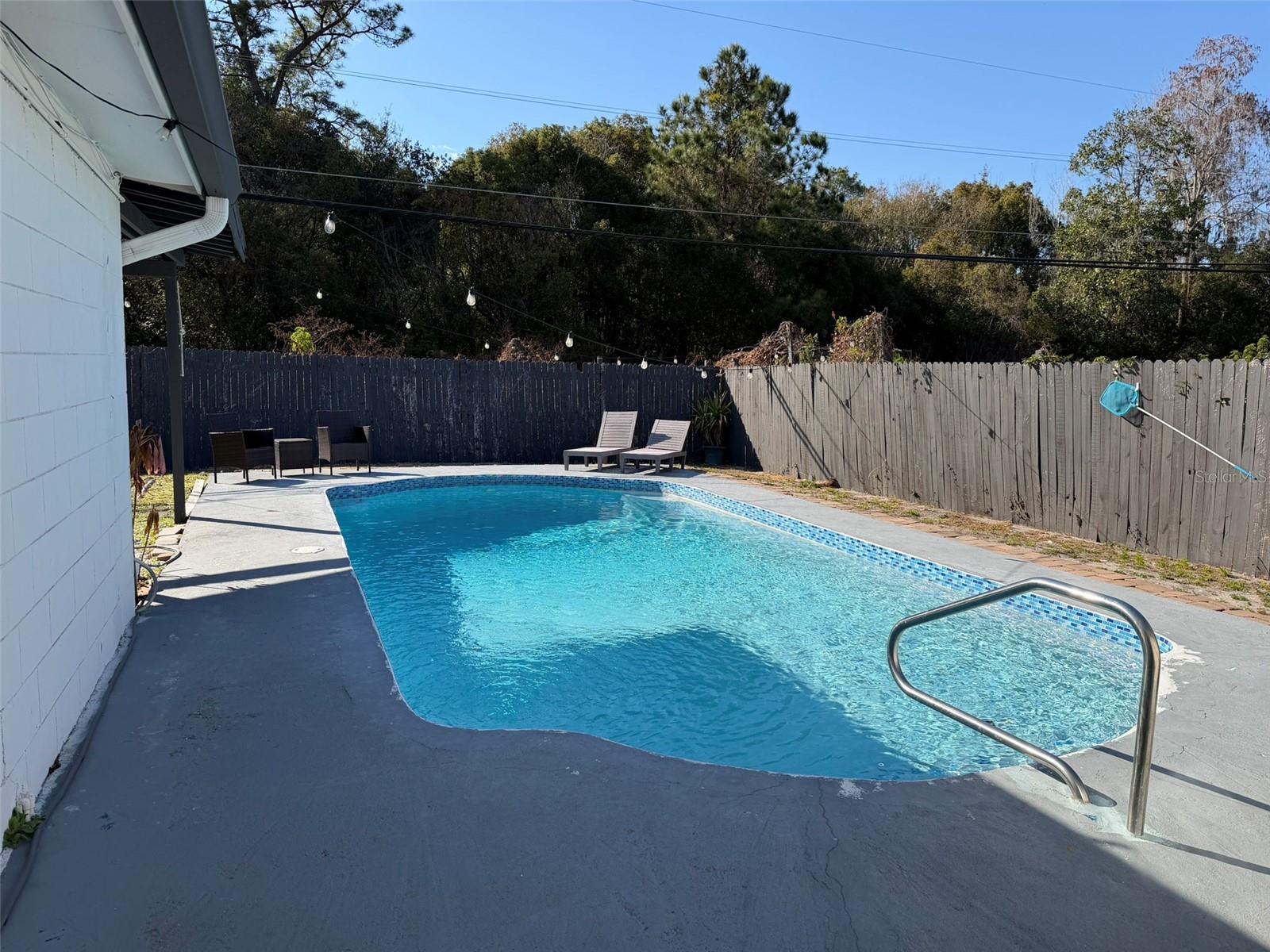 Image 10 of 15 For 1100 Murdock Boulevard