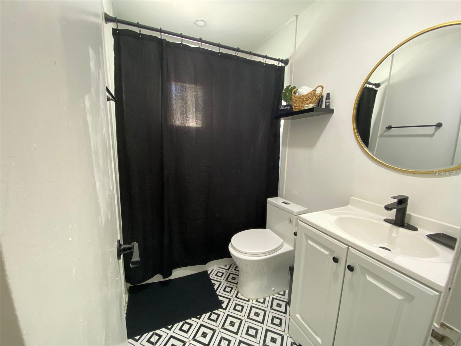 Image 15 of 15 For 1100 Murdock Boulevard