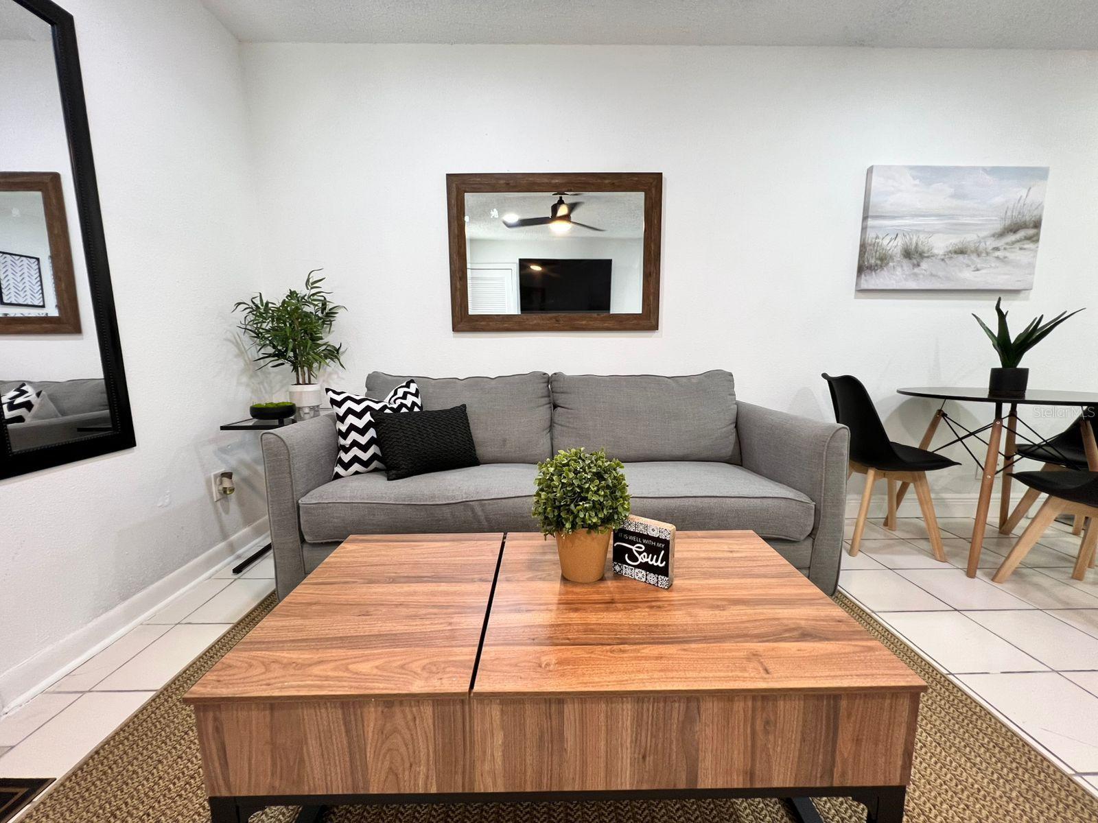 Image 4 of 15 For 1100 Murdock Boulevard