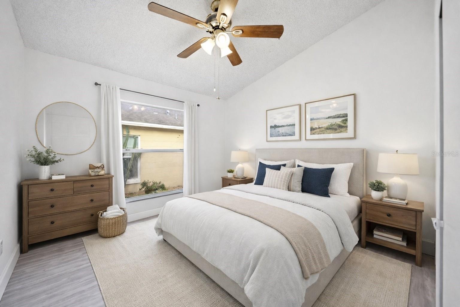 Image 15 of 21 For 7151 Edgewater Shores Court