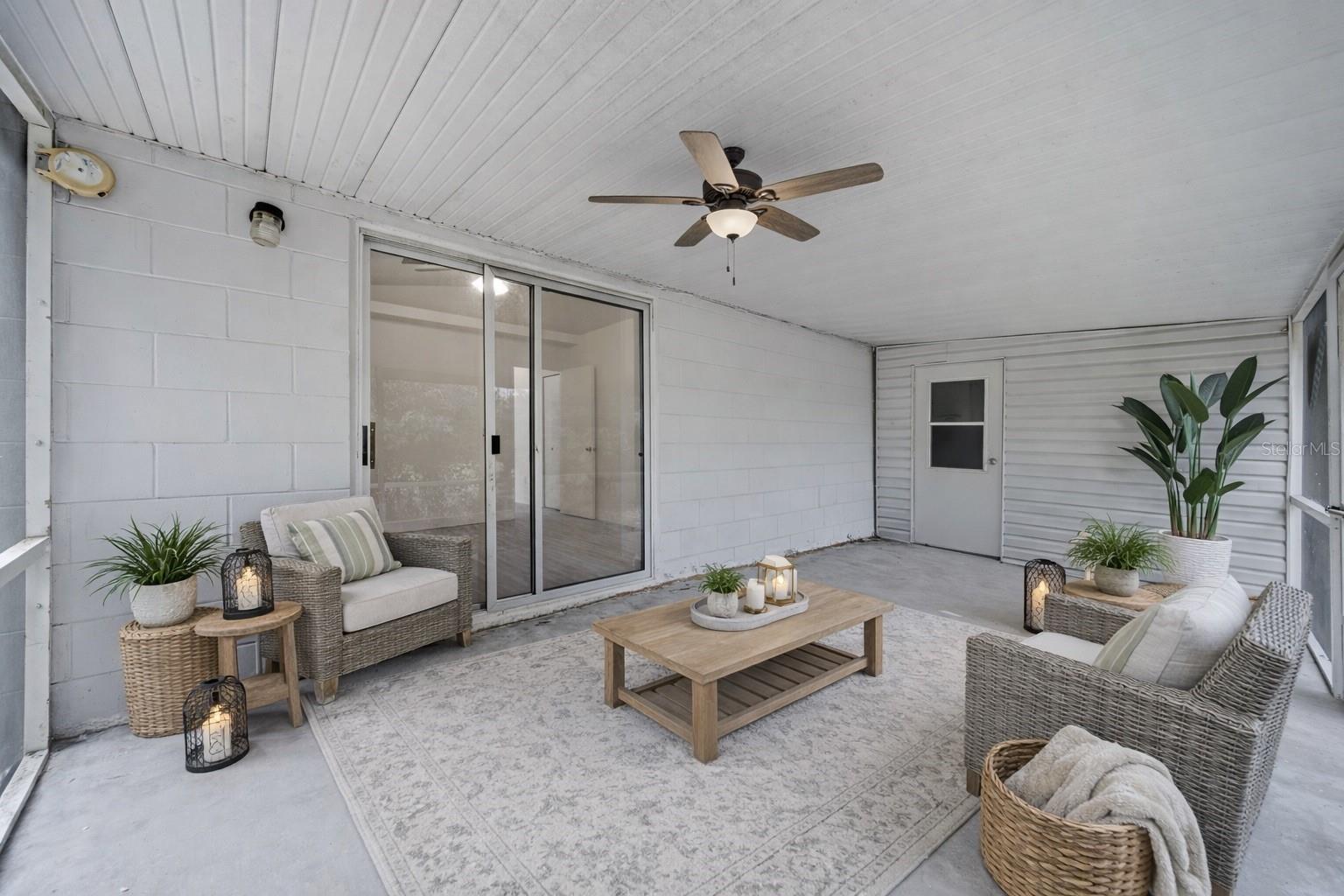 Image 18 of 21 For 7151 Edgewater Shores Court