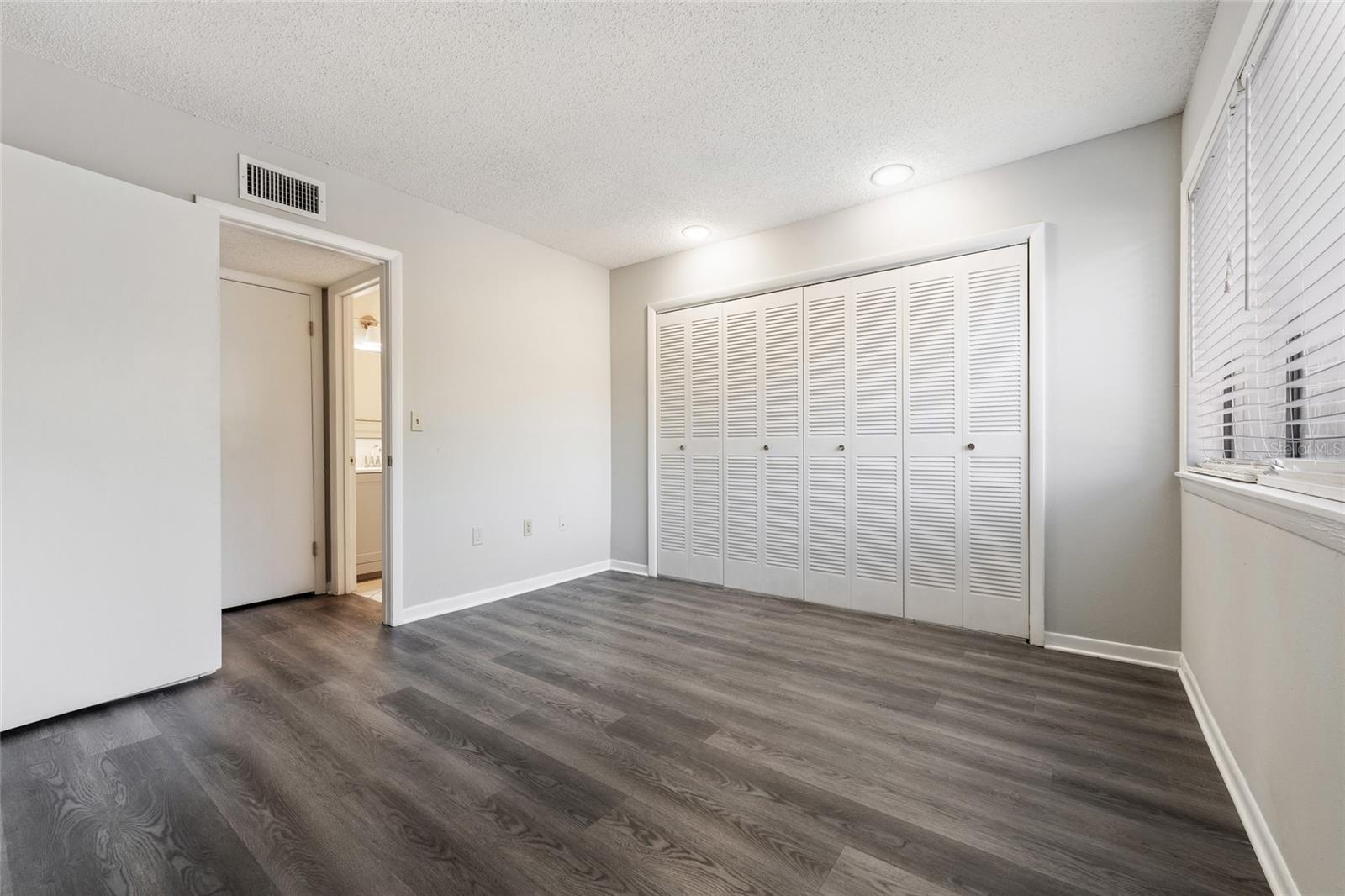 Image 12 of 23 For 6120 Peregrine Avenue A08-2