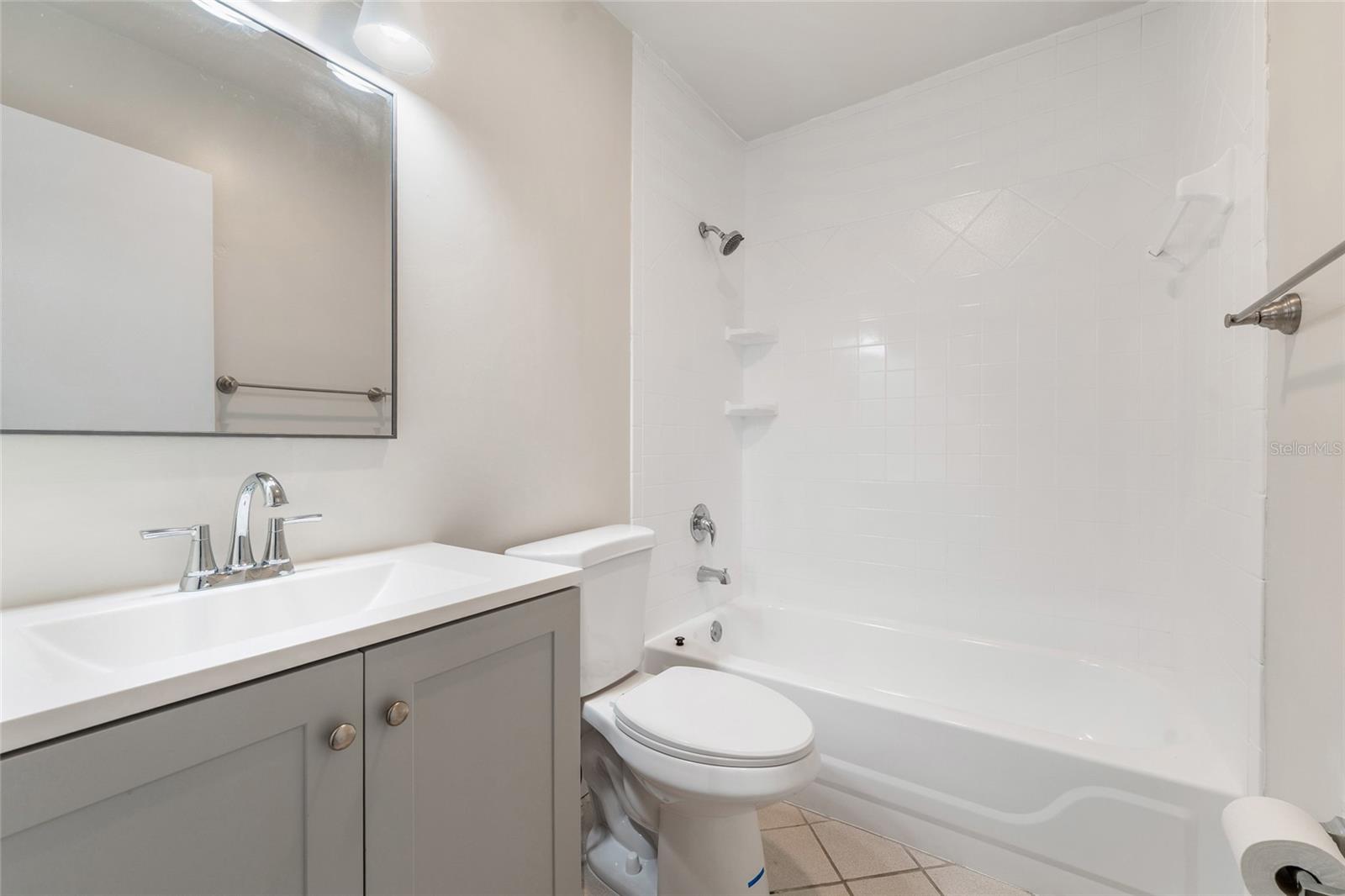 Image 14 of 23 For 6120 Peregrine Avenue A08-2