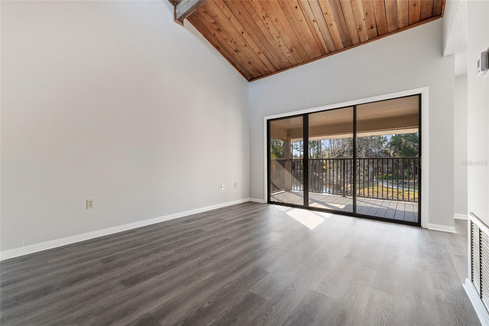 Image 3 of 23 For 6120 Peregrine Avenue A08-2