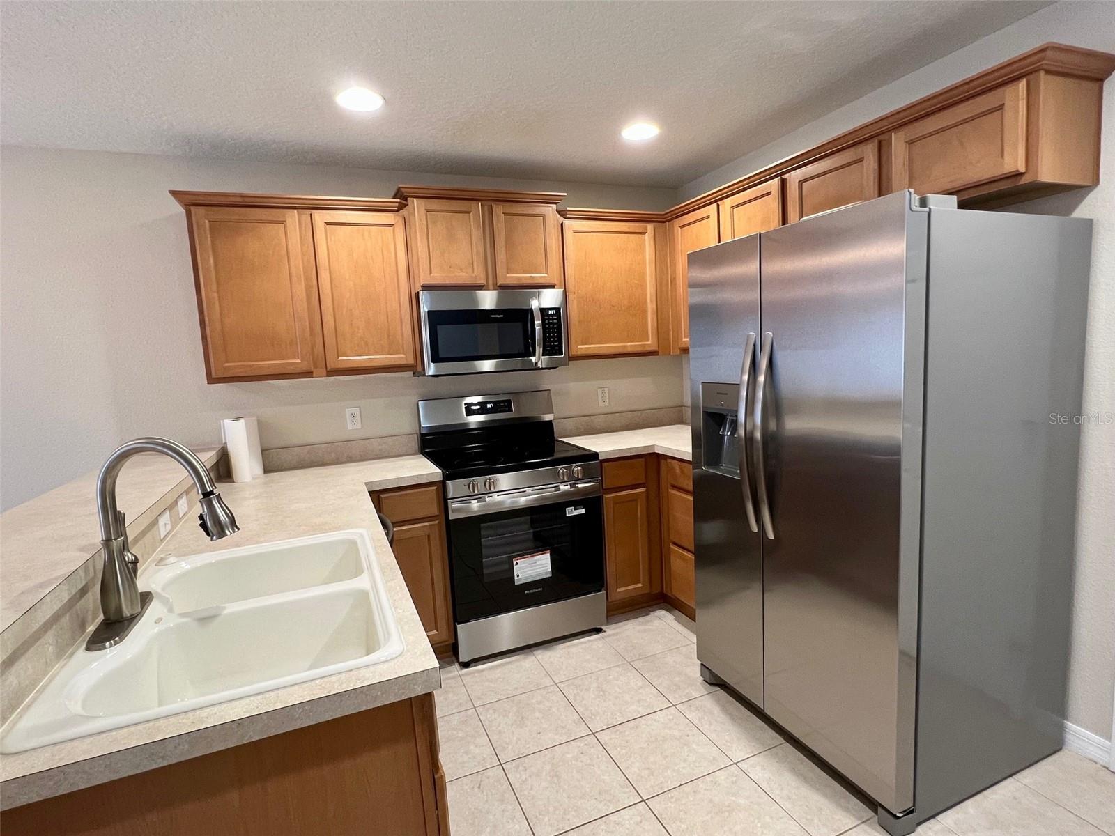 Image 10 of 25 For 5039 Shorewood Landing Lane