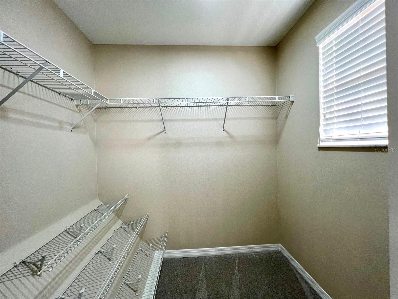 Image 13 of 25 For 5039 Shorewood Landing Lane