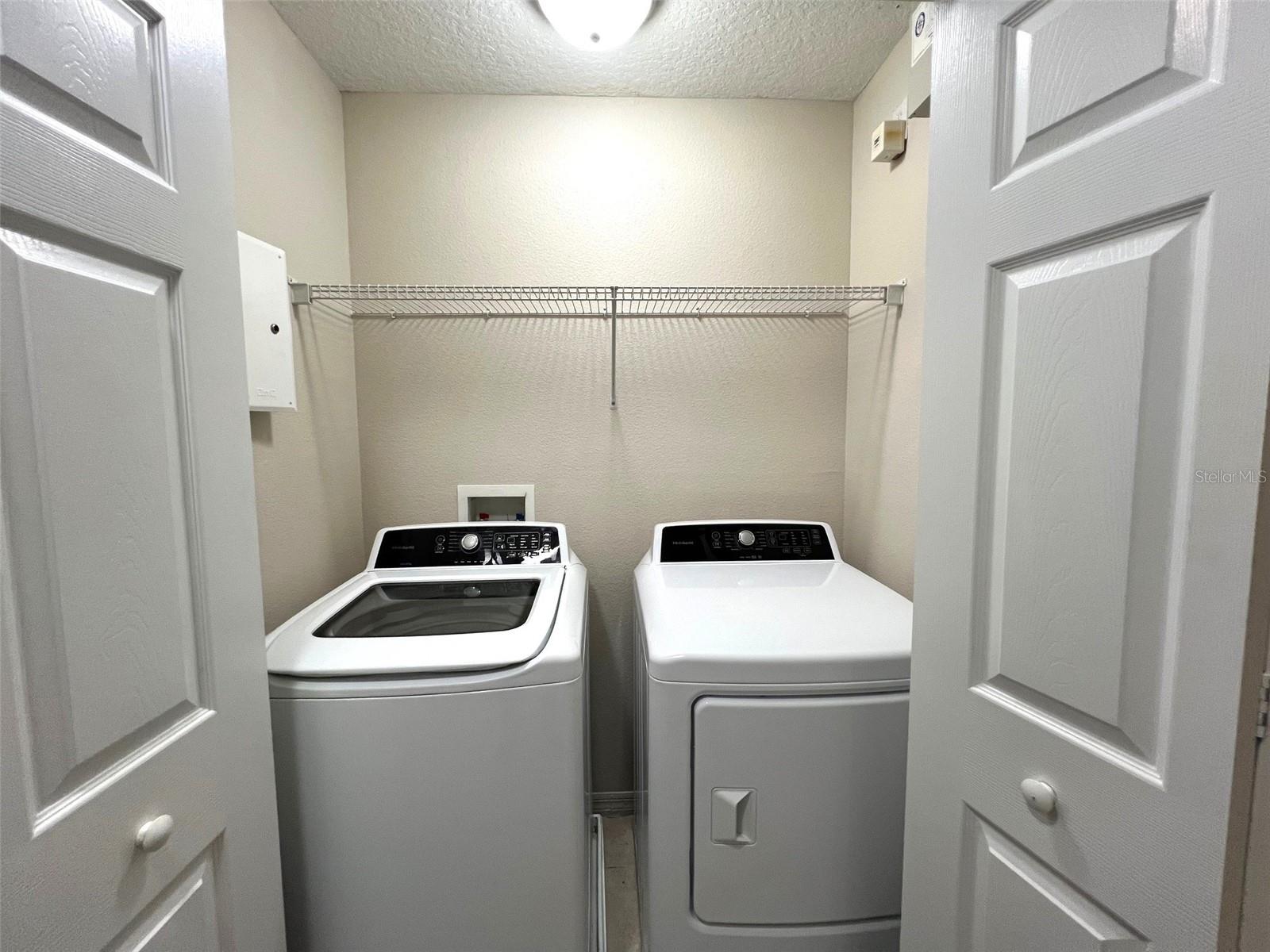 Image 19 of 25 For 5039 Shorewood Landing Lane