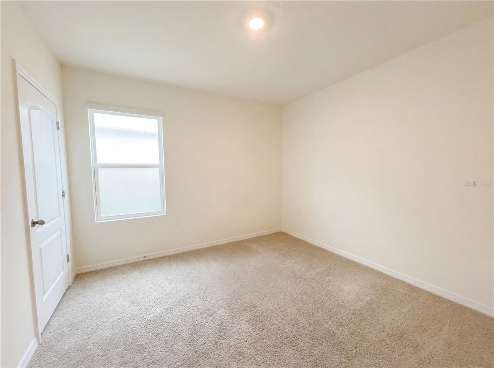 Listing photo id 17 for 11327 Amber Ridge Drive