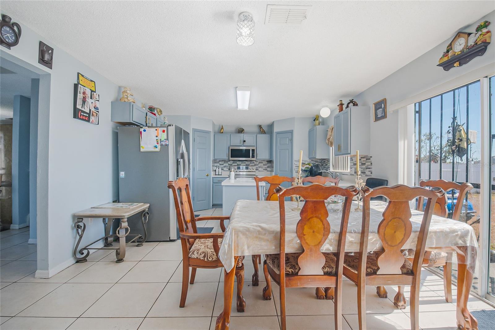 Image 11 of 36 For 6 Alicante Court