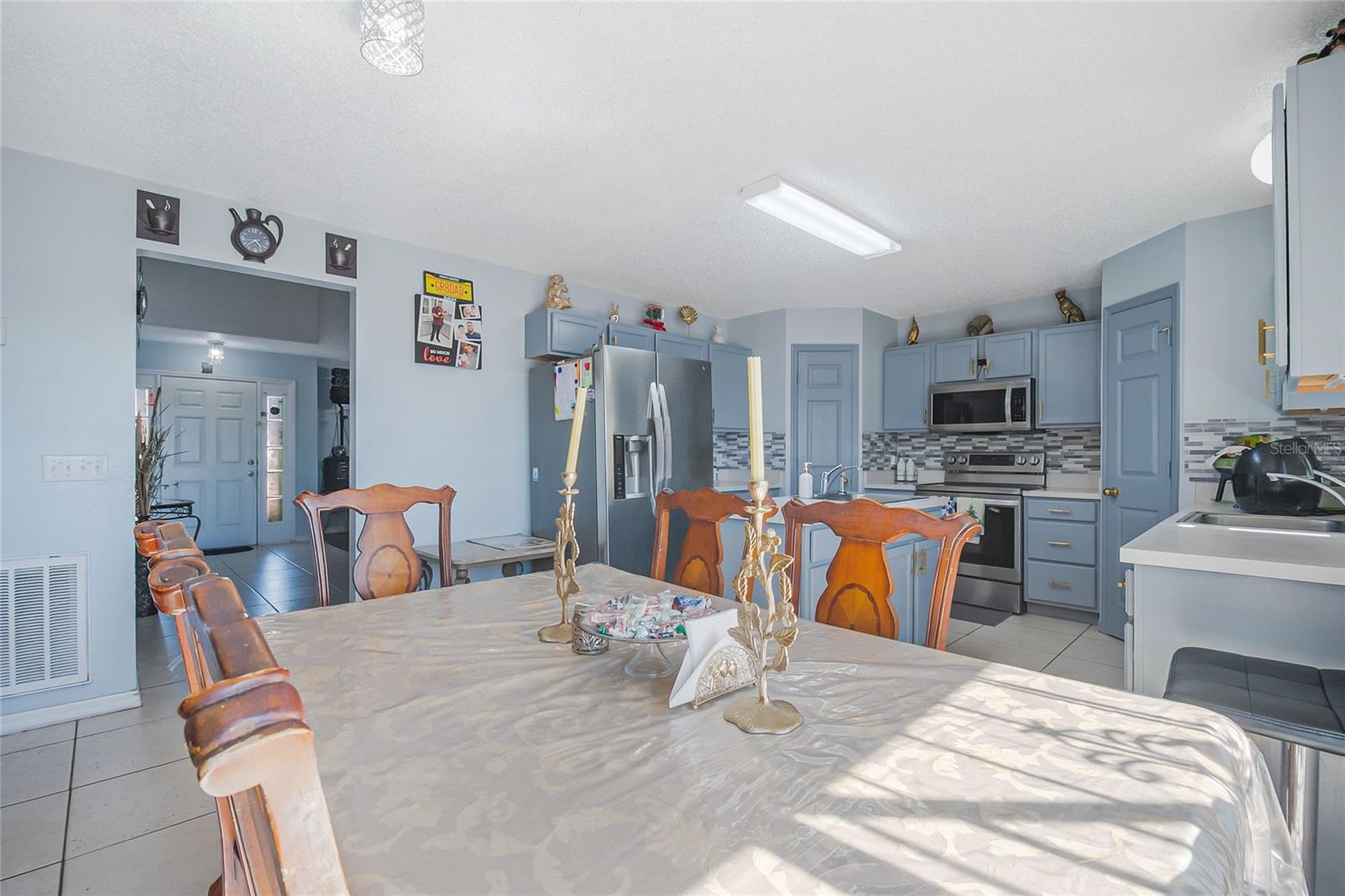 Image 13 of 36 For 6 Alicante Court