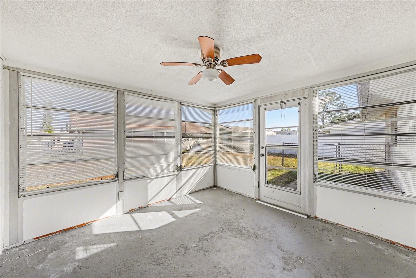 Image 11 of 15 For 7321 Rosarian Drive