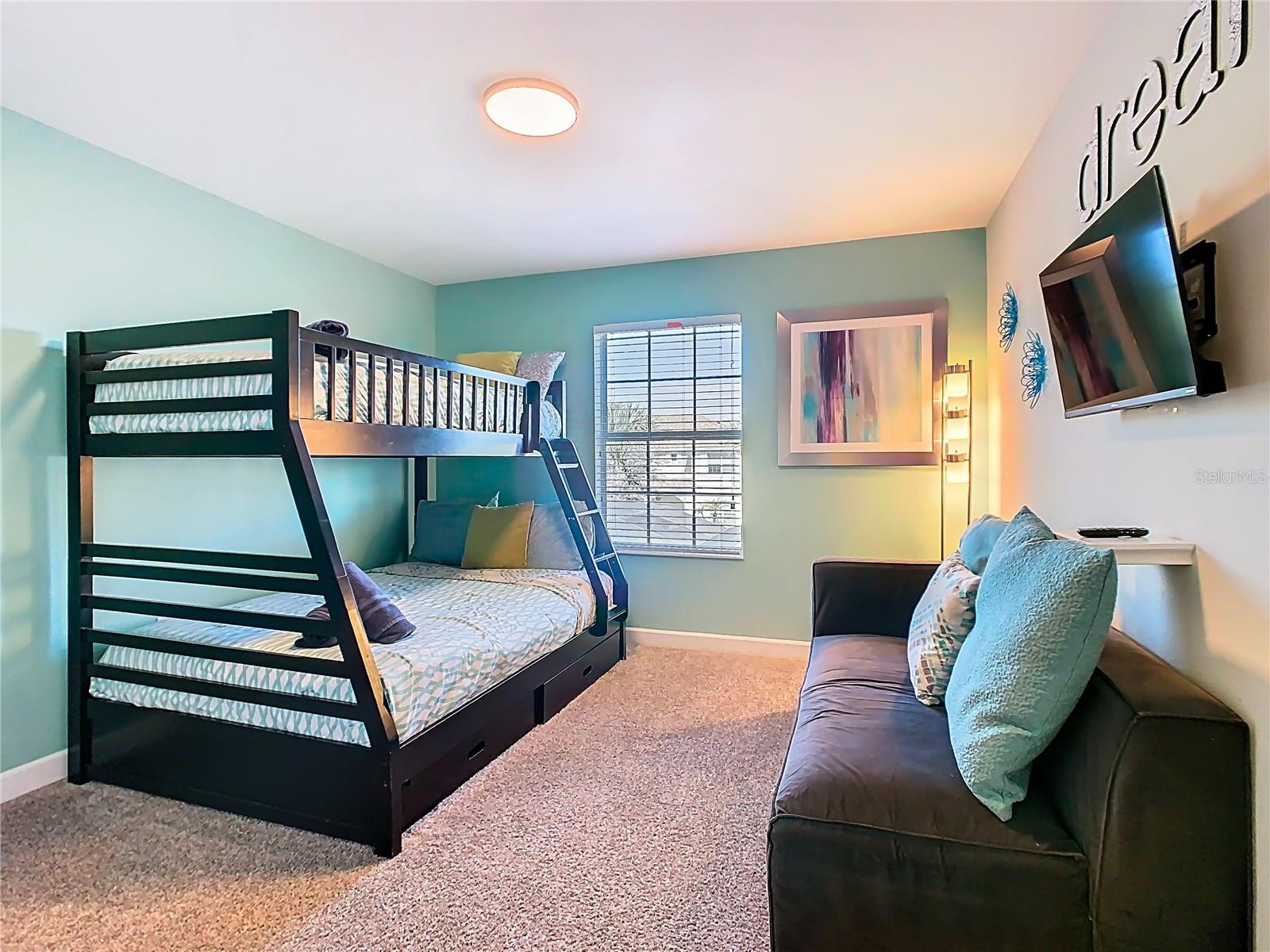 Image 11 of 36 For 1579 Moon Valley Dr