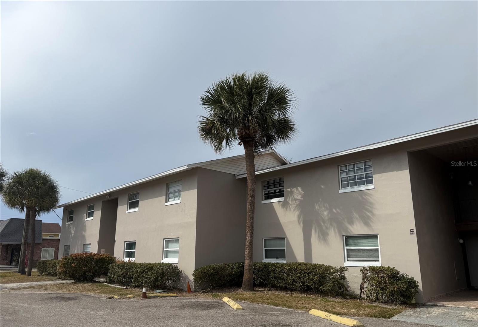 Listing Details for 5885 Dahlia Drive 9, ORLANDO, FL 32807