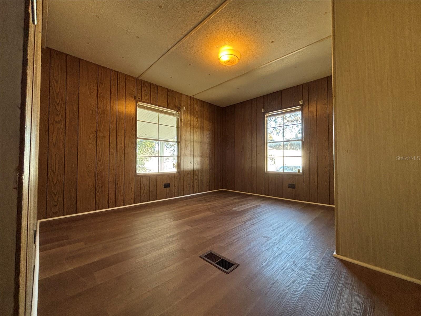 Image 15 of 17 For 9244 Ogalala Street