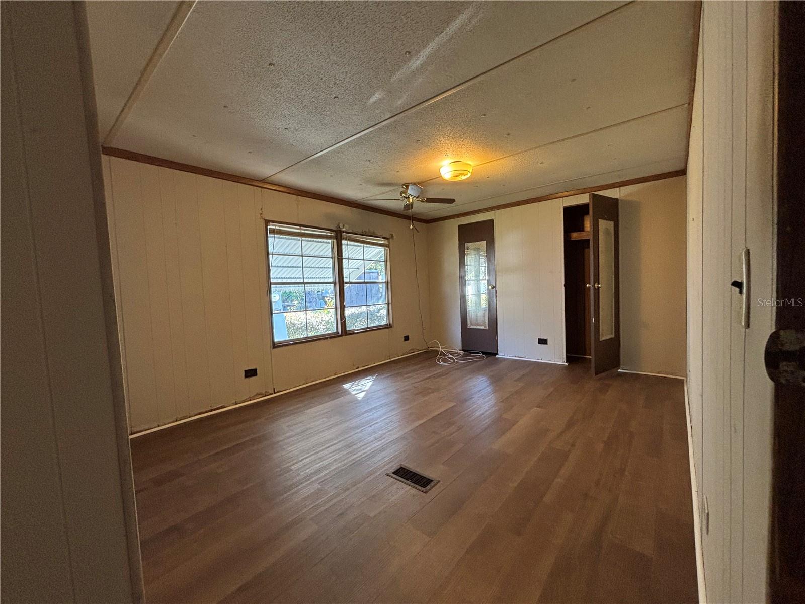 Image 8 of 17 For 9244 Ogalala Street