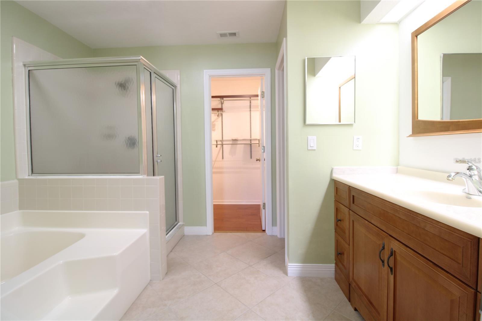 Image 20 of 44 For 2210 Maryday Court