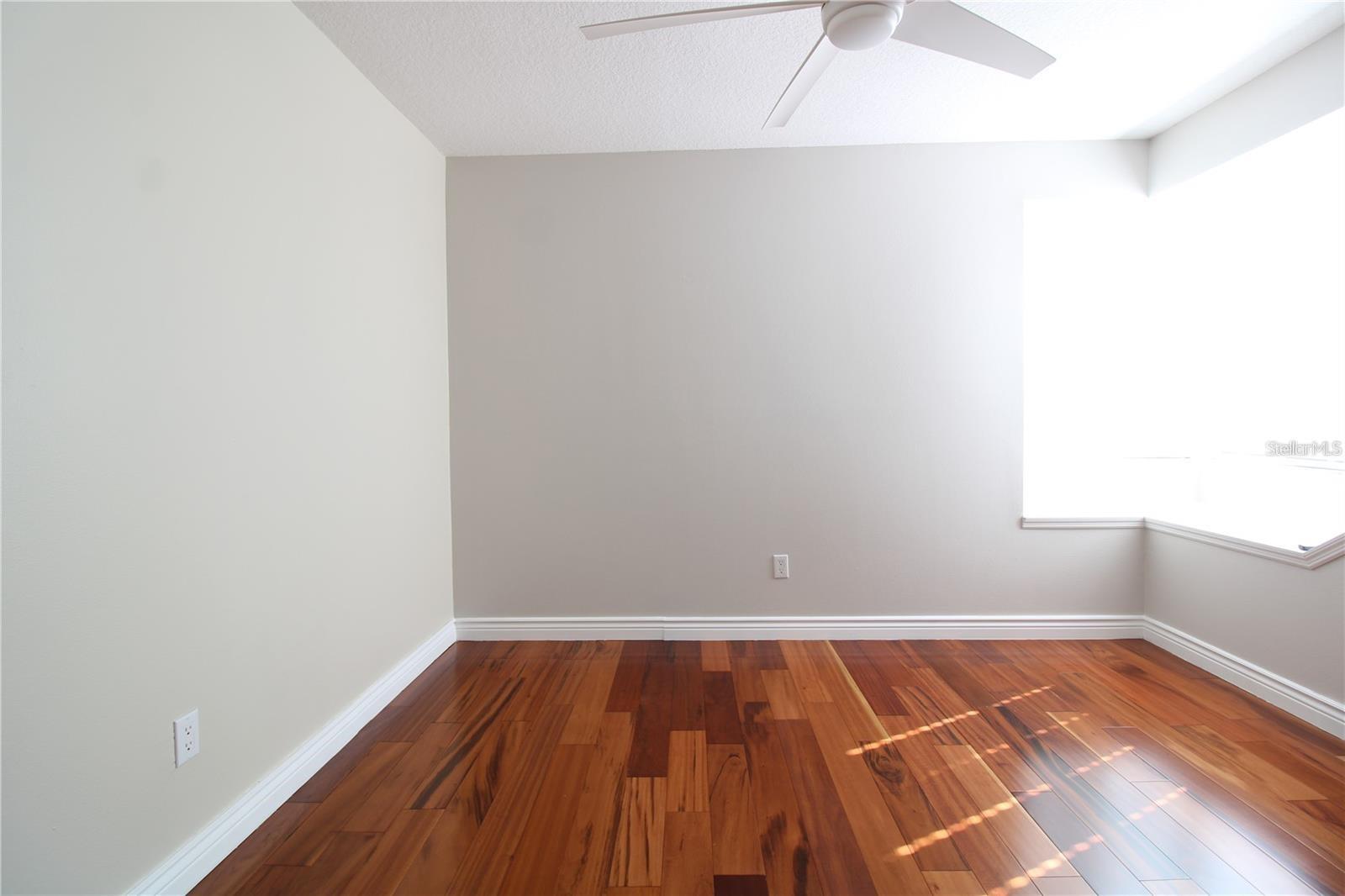 Image 31 of 44 For 2210 Maryday Court