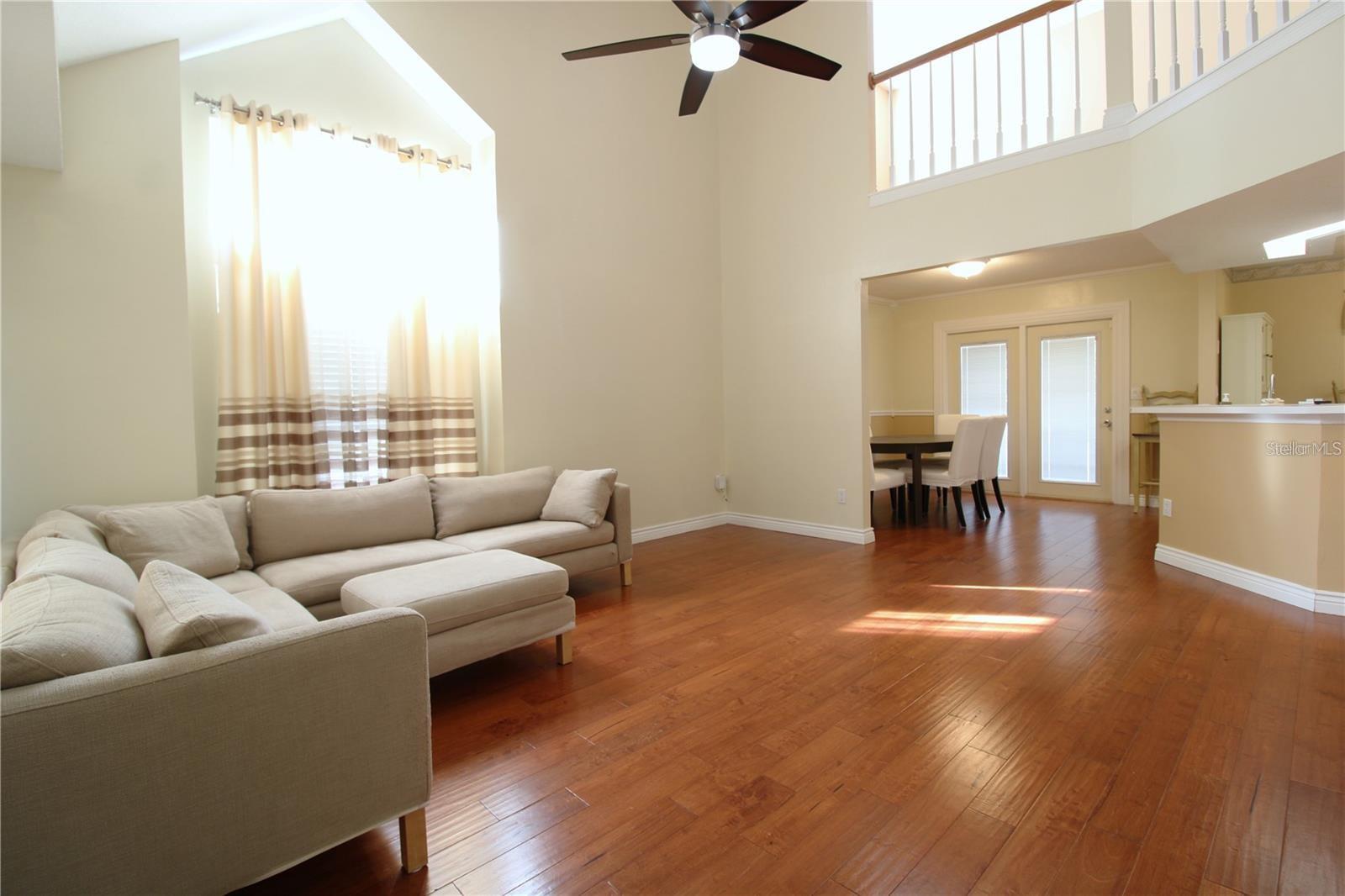 Image 6 of 44 For 2210 Maryday Court