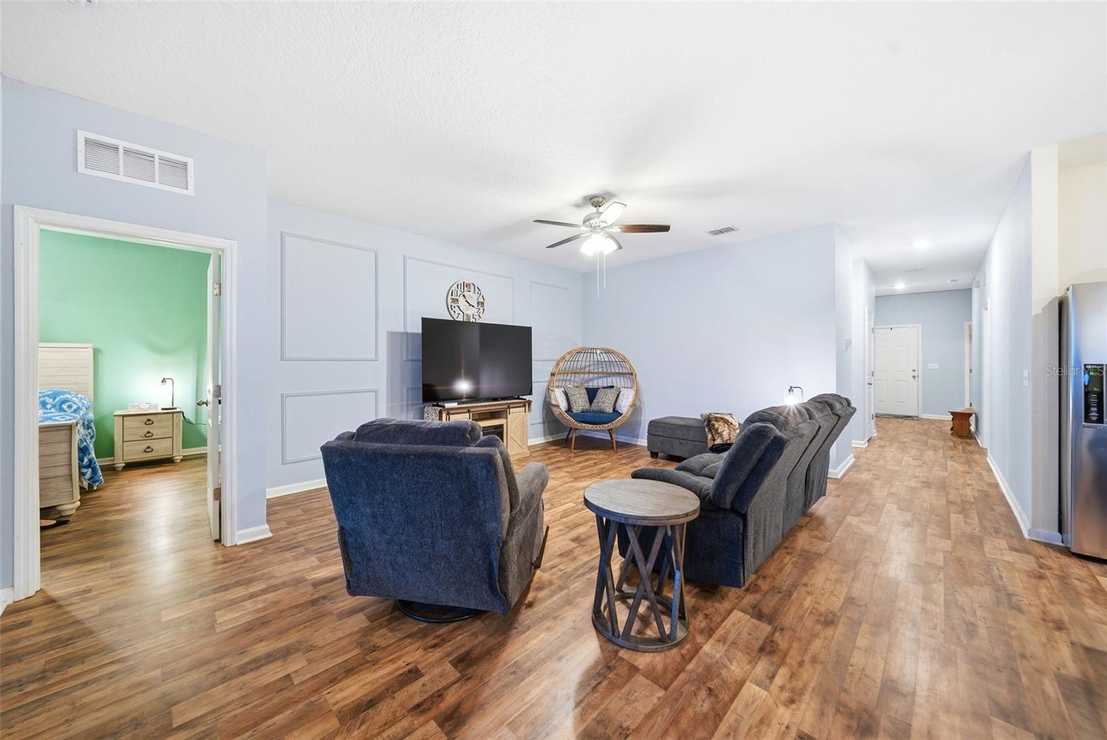 Image 3 of 17 For 1151 Lycaste Drive