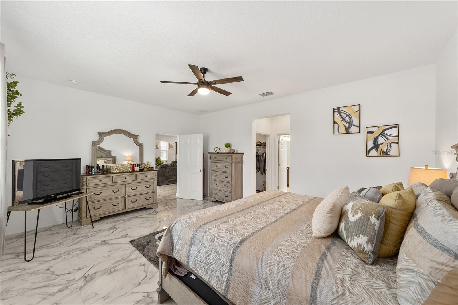 Image 15 of 28 For 7037 86th Avenue