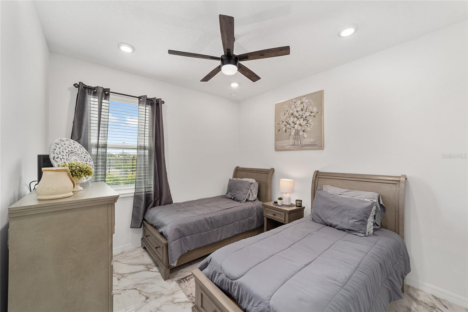 Image 19 of 28 For 7037 86th Avenue