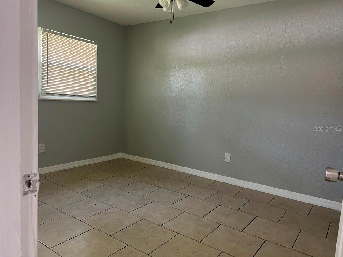 Image 5 of 9 For 817 Bentley Street A