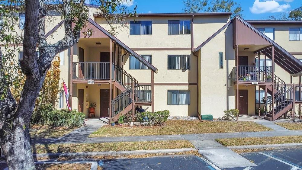 Image 25 of 34 For 7814 Shadowood Drive 509