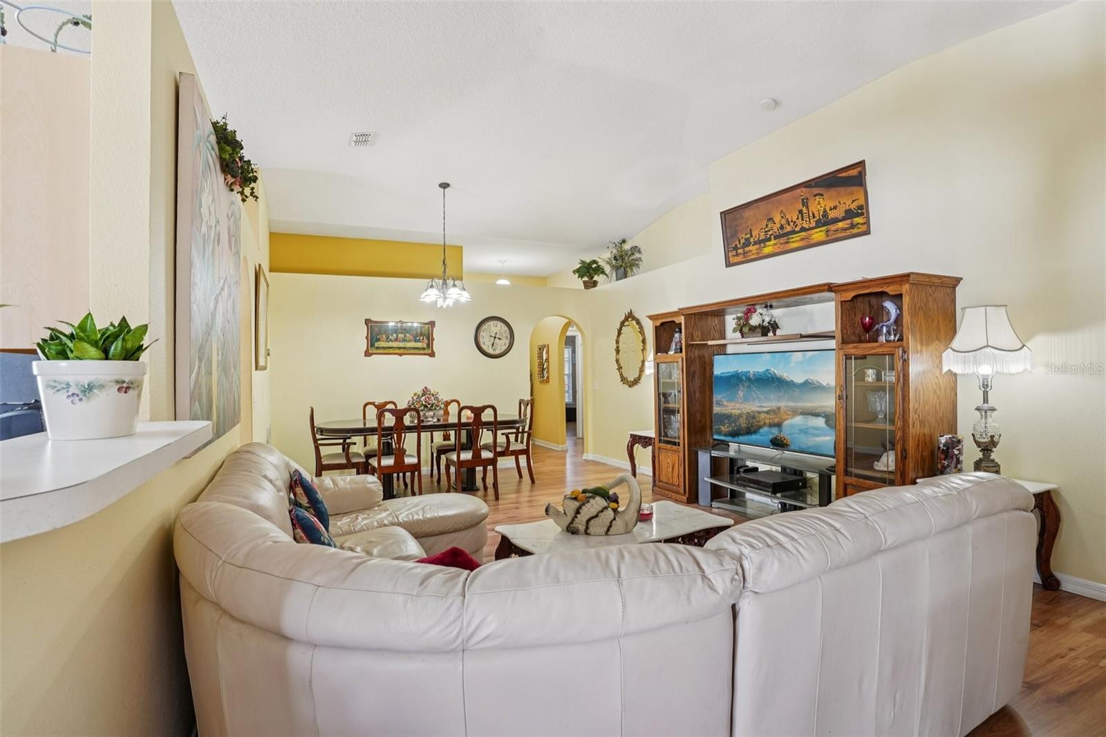 Image 9 of 55 For 2315 Belfry Way