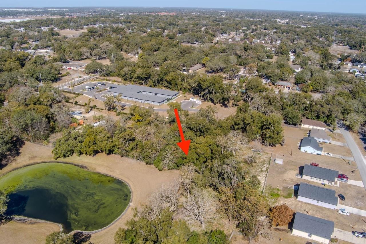 Image 19 of 23 For 152 Saunders Street