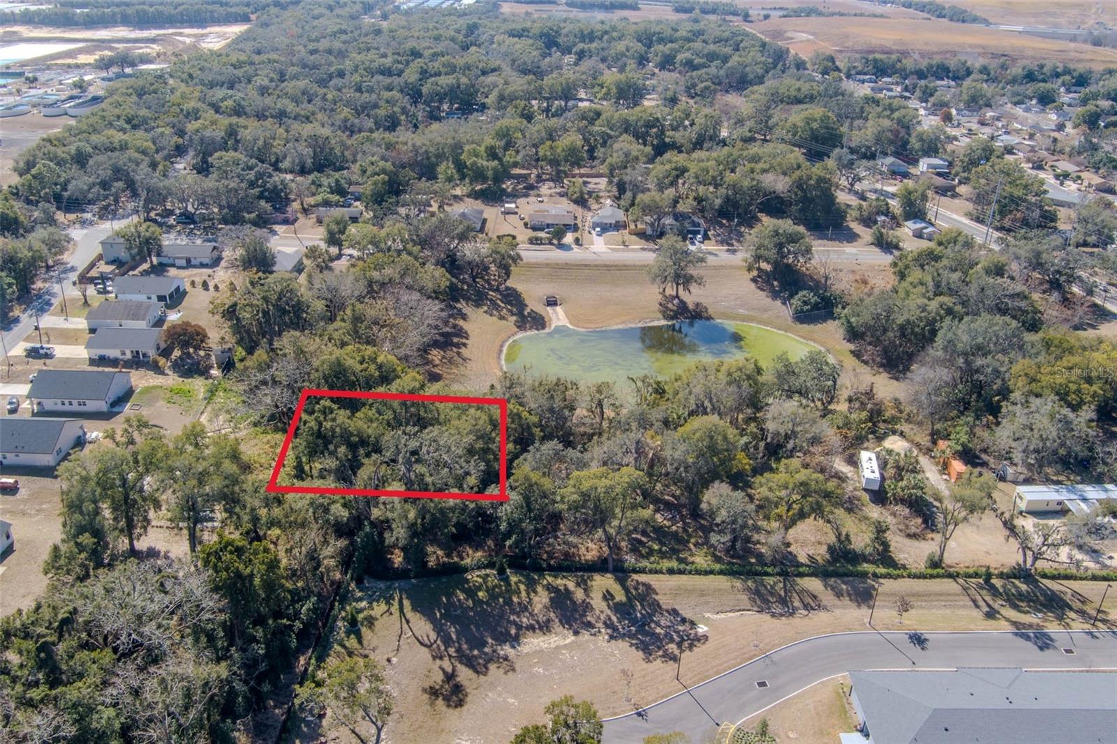 Image 2 of 23 For 152 Saunders Street