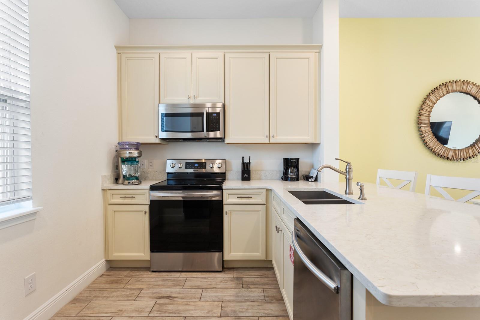 Image 11 of 63 For 7996 Lost Shaker Lane