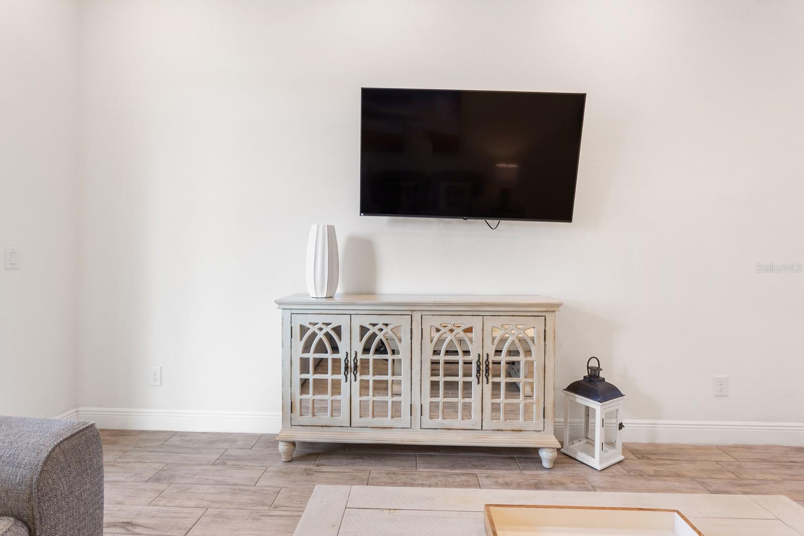 Image 15 of 63 For 7996 Lost Shaker Lane