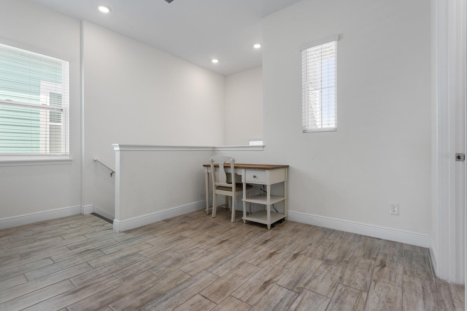 Image 24 of 63 For 7996 Lost Shaker Lane