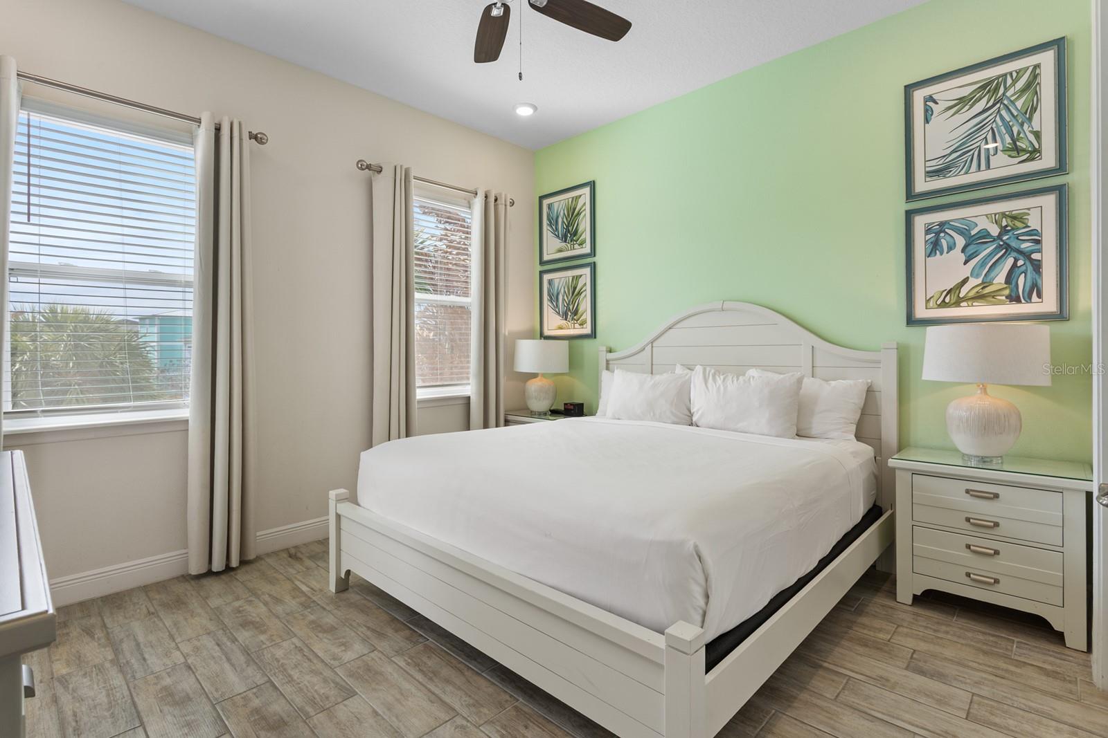 Image 28 of 63 For 7996 Lost Shaker Lane