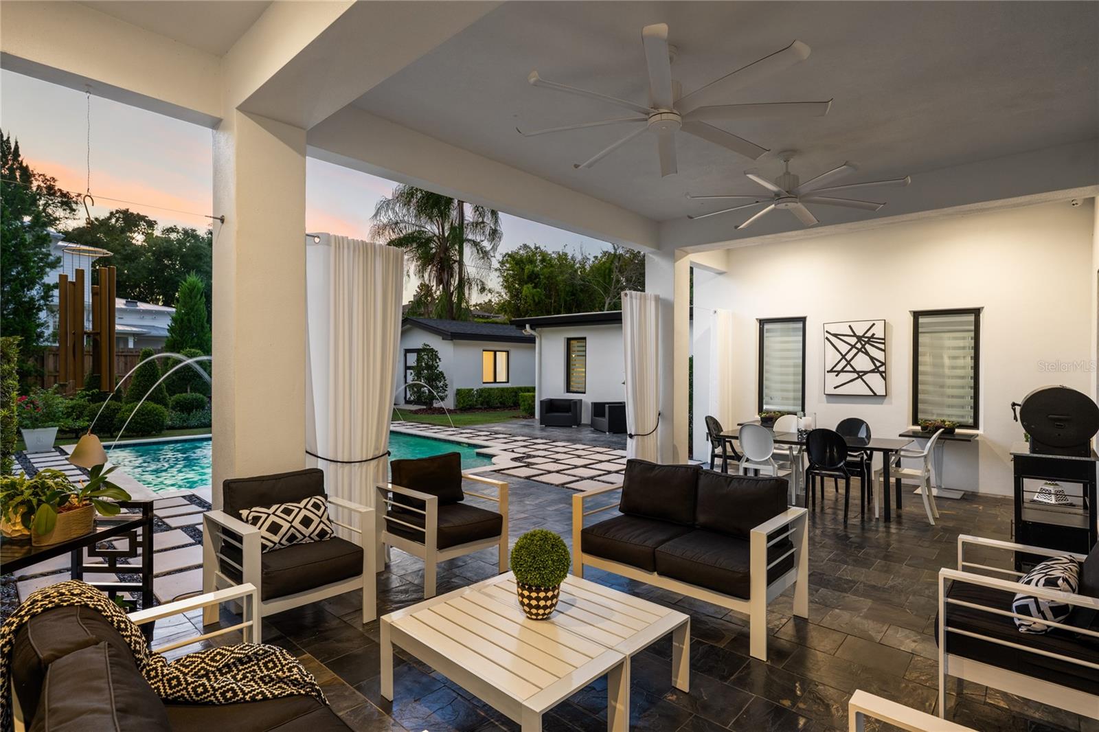 Image 31 of 52 For 1581 Forest Avenue