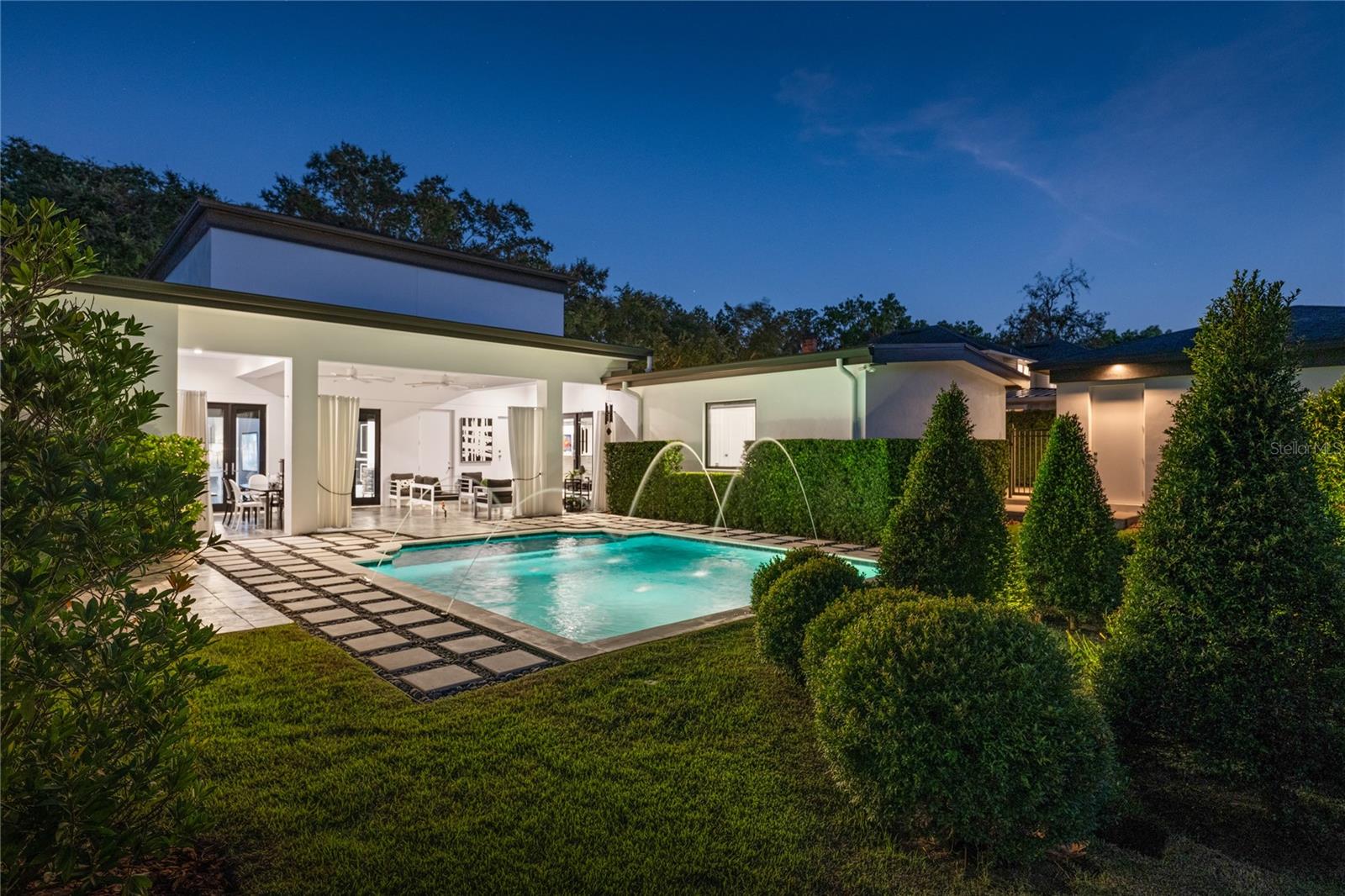 Image 37 of 52 For 1581 Forest Avenue