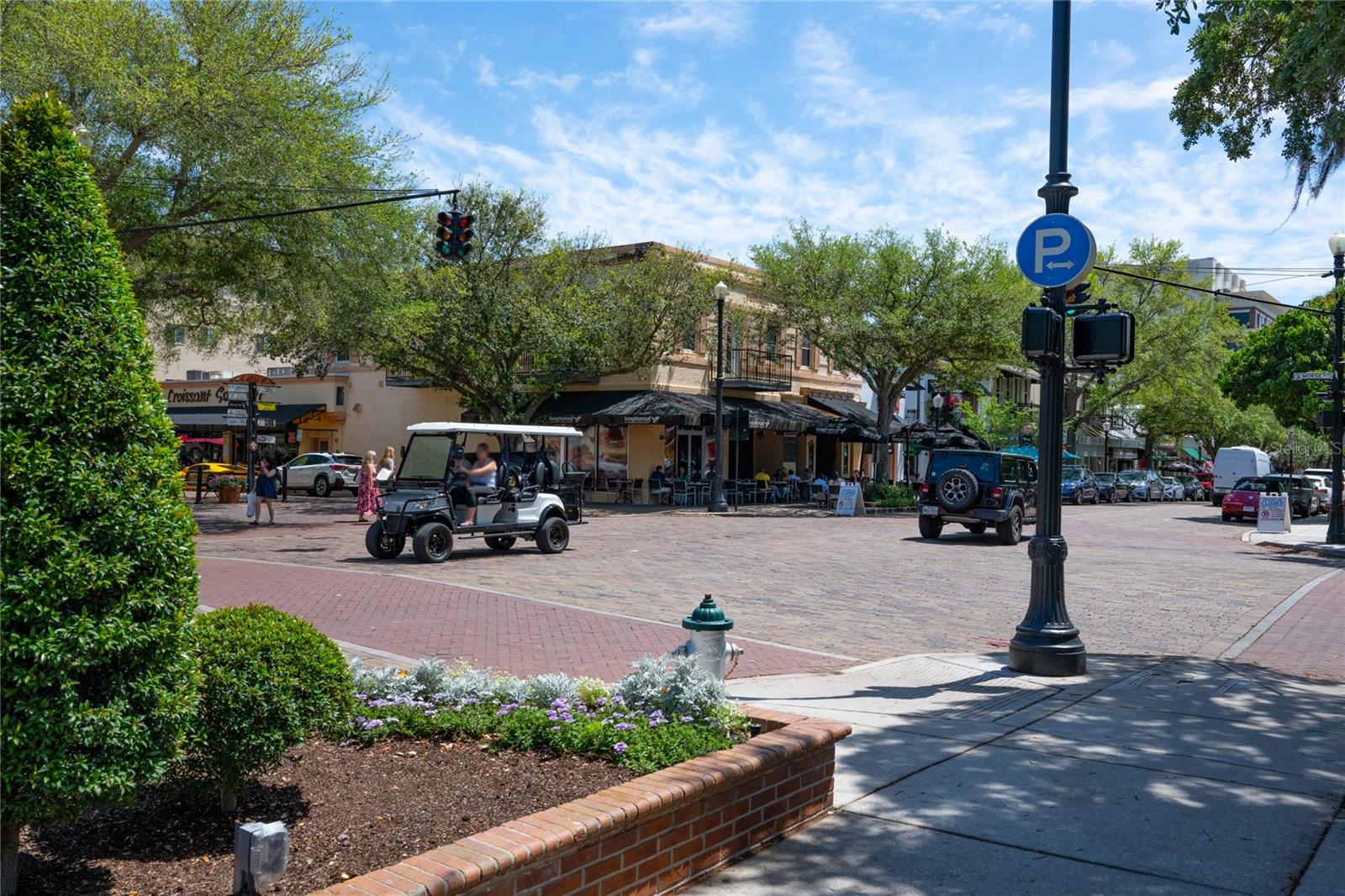 Image 49 of 52 For 1581 Forest Avenue