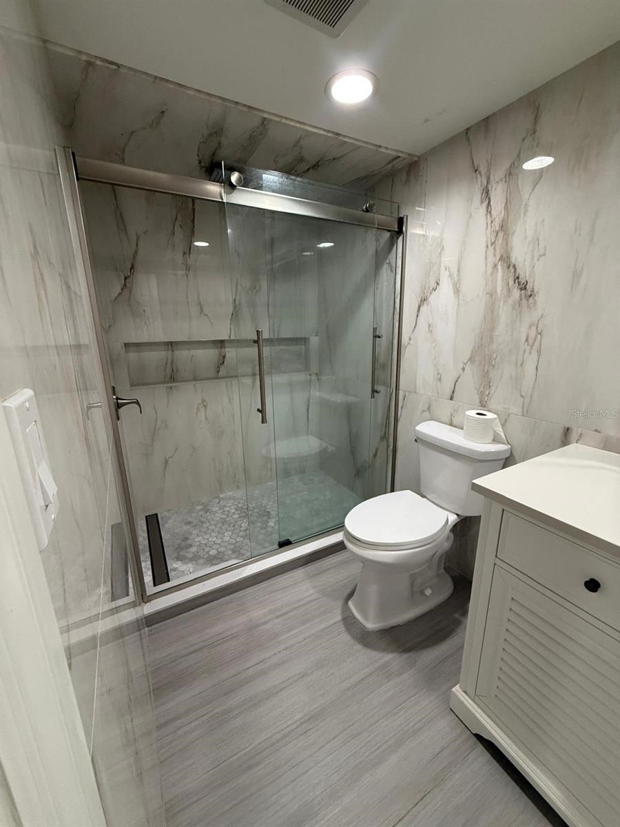 Image 14 of 31 For 1838 Annapolis Avenue