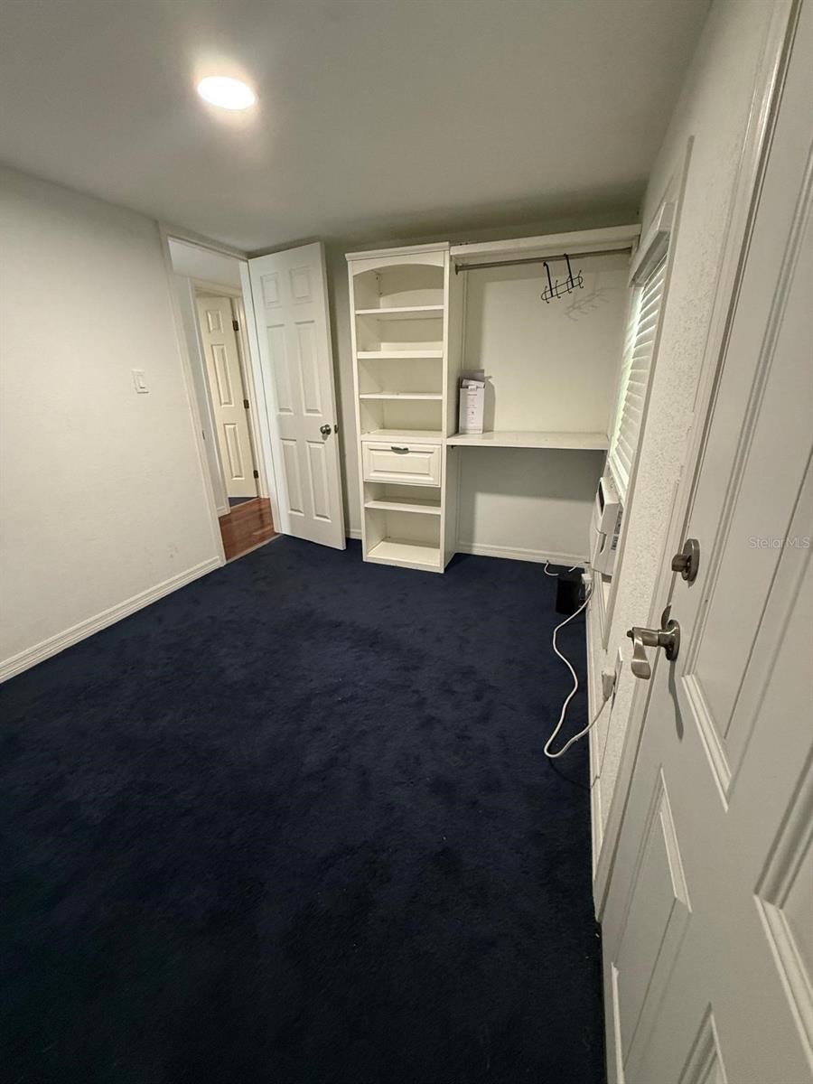 Image 17 of 31 For 1838 Annapolis Avenue