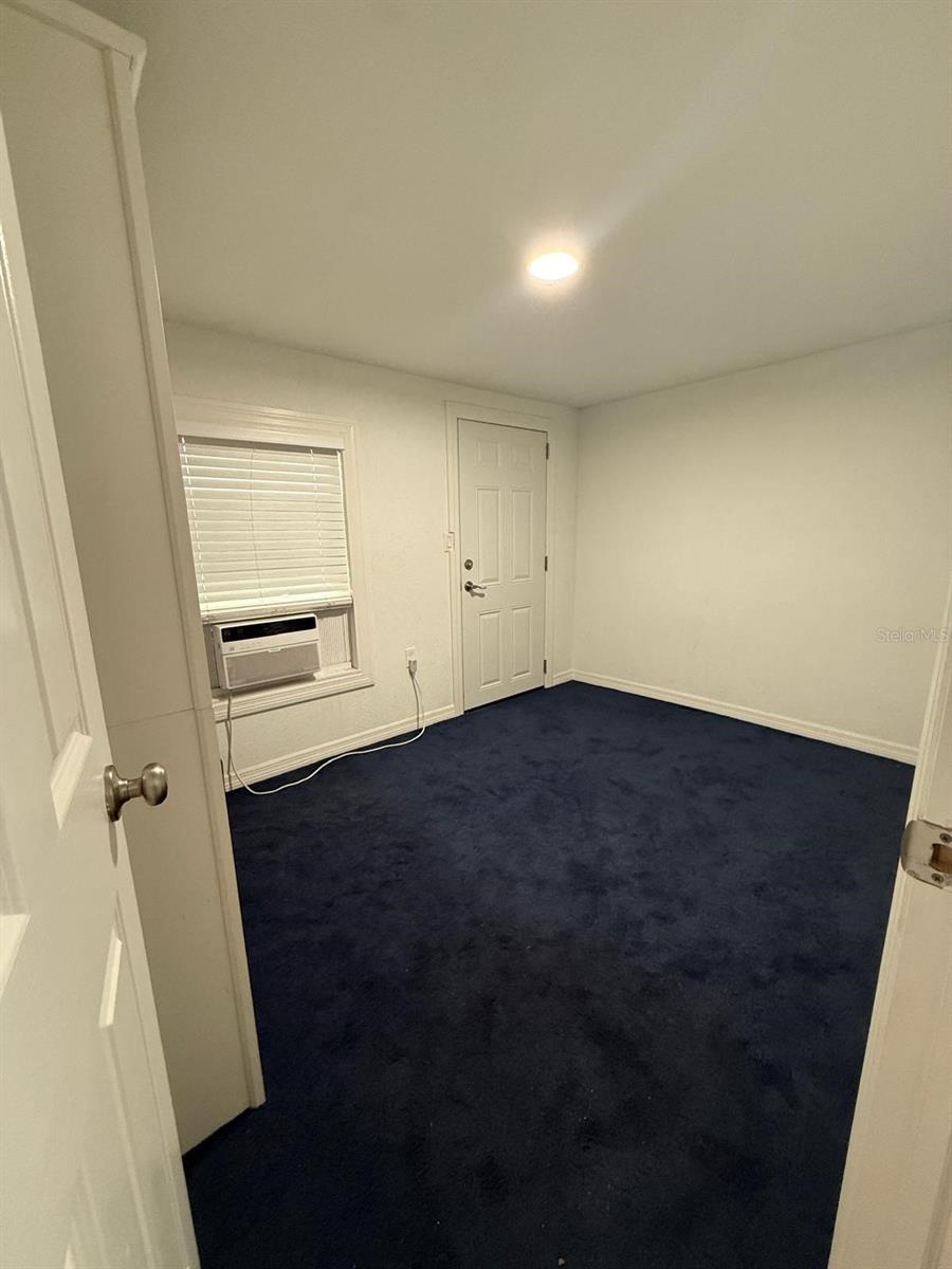 Image 18 of 31 For 1838 Annapolis Avenue