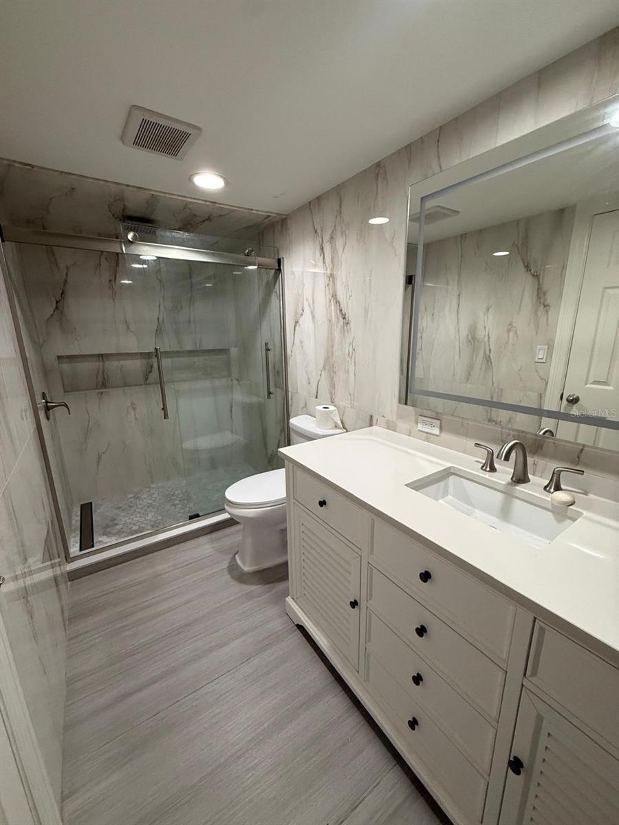 Image 9 of 31 For 1838 Annapolis Avenue