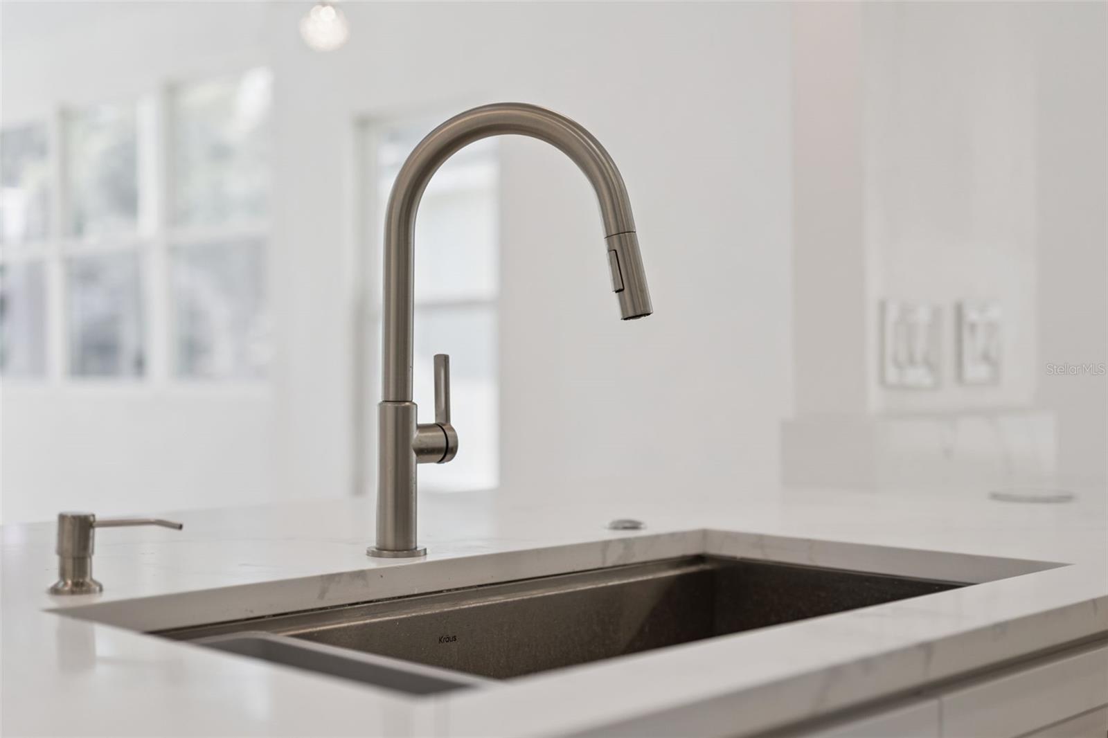 Image 10 of 49 For 649 Remington Oak Drive