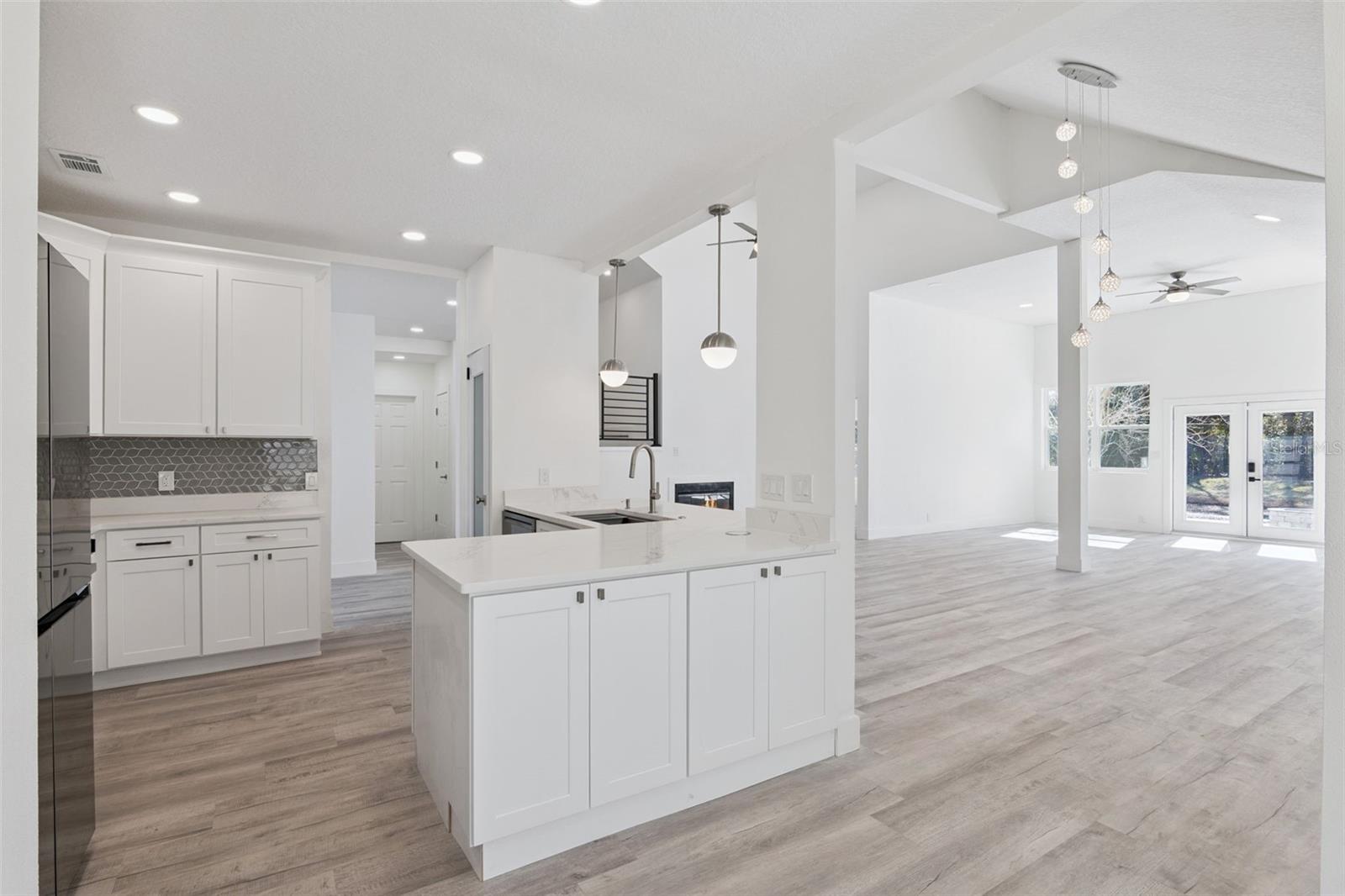 Image 31 of 49 For 649 Remington Oak Drive