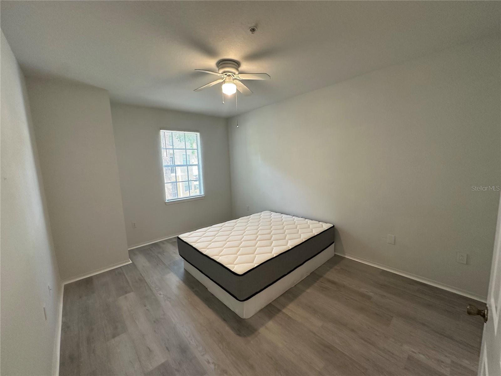 Image 19 of 32 For 2598 Robert Trent Jones Drive 1027