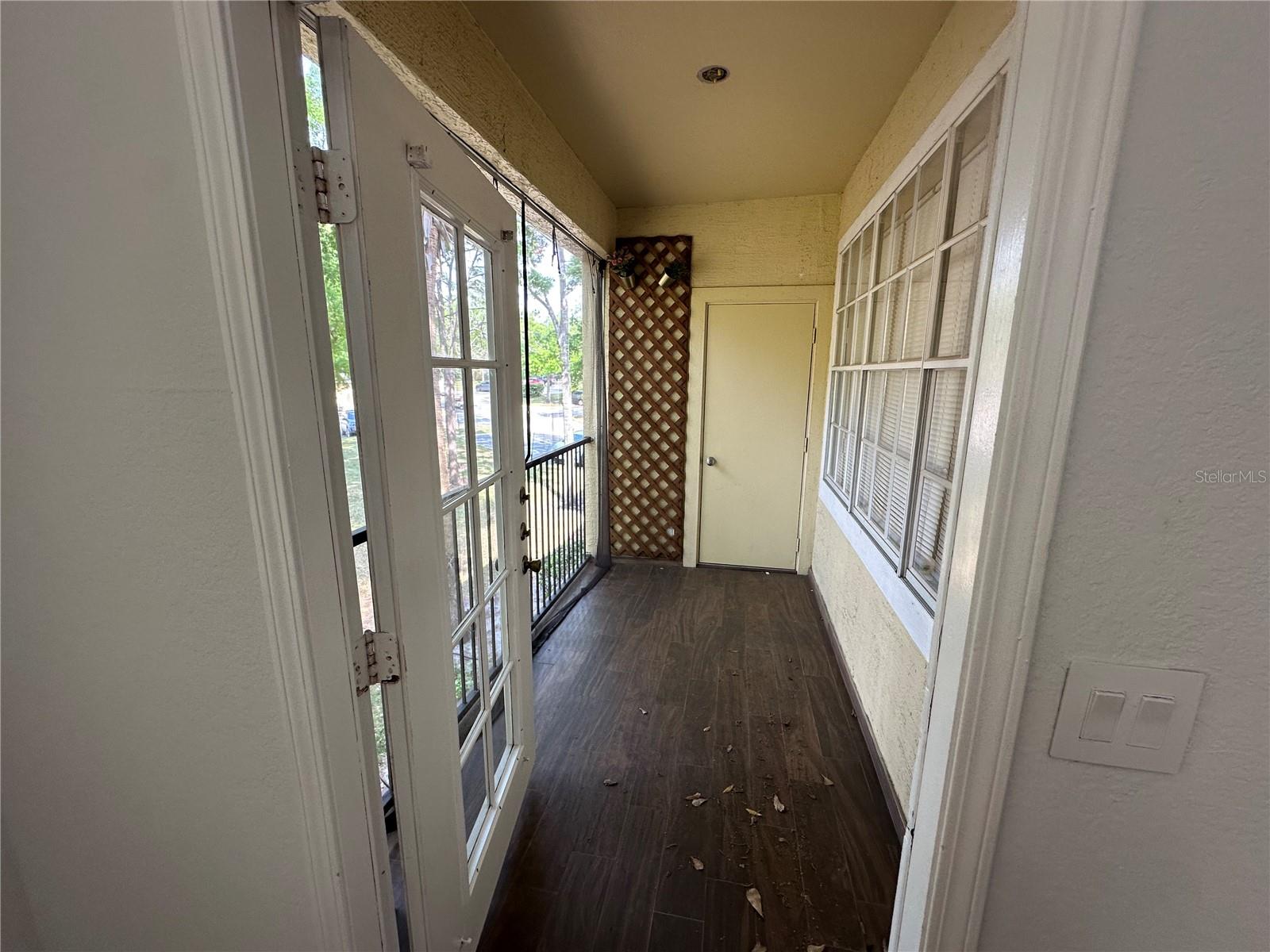 Image 28 of 32 For 2598 Robert Trent Jones Drive 1027