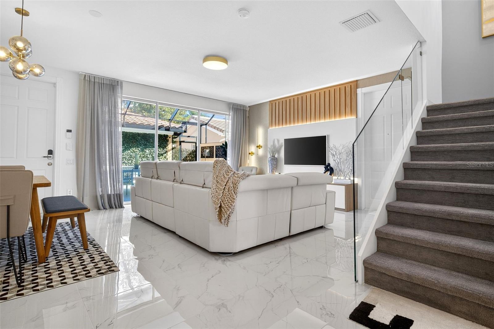 Image 23 of 69 For 11963 James Bay Drive