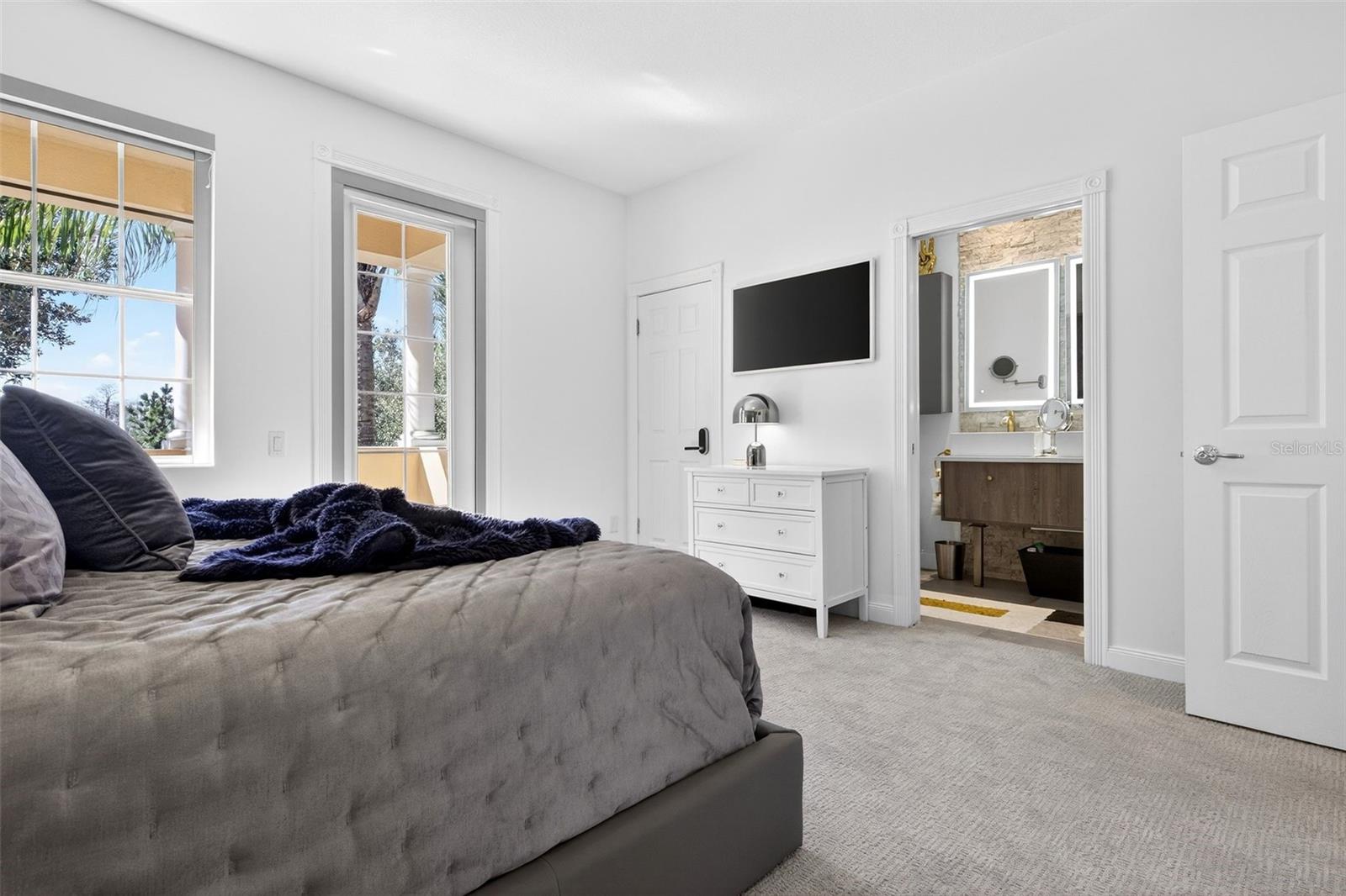 Image 51 of 69 For 11963 James Bay Drive