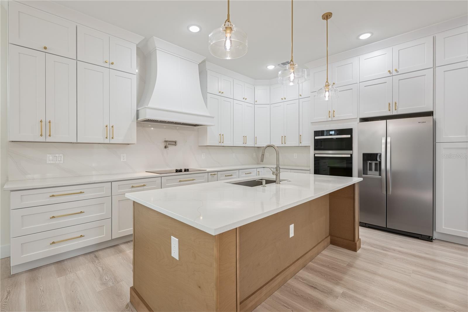 Image 16 of 45 For 42845 Honeysuckle Street